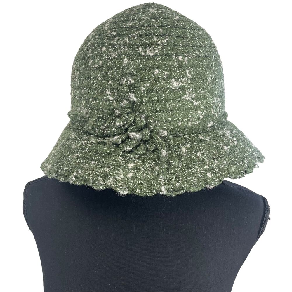 Betmar New York Wool Blend Knit Bucket Hat OSFM Floral Detail Retro Garden Party